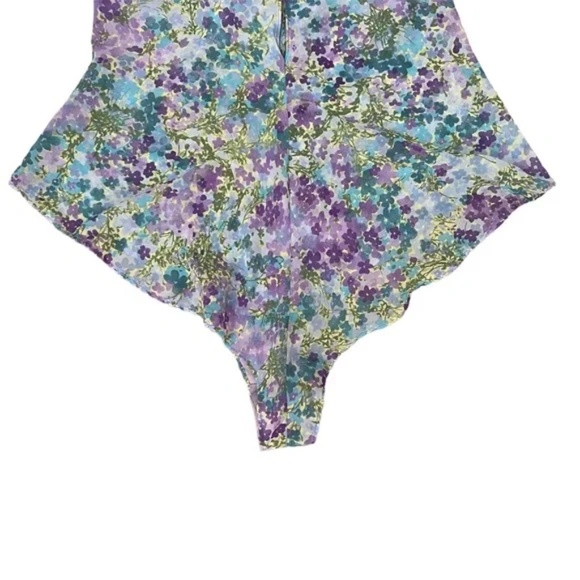 Victoria's Secret Floral Lace Lingerie Cami Teddy Bodysuit Sz M - Picture 4 of 8